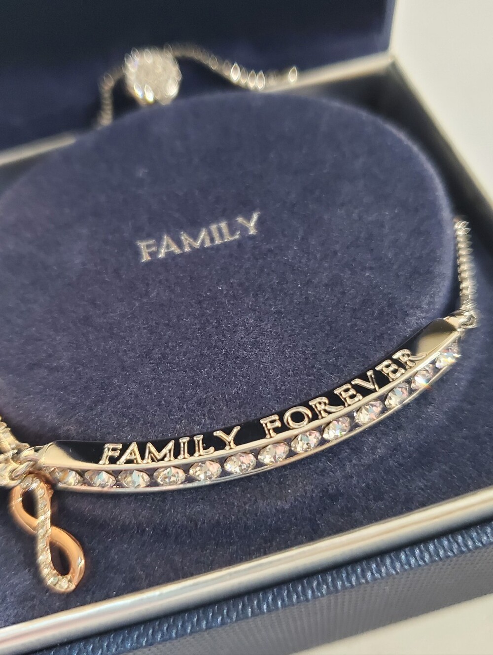 Brilliance Crystal Infinity Bar FAMILY FOREVER Adjustable Bracelet - Picture 7 of 11